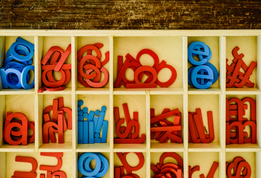 Jeux Montessori pour Bébé : Idéal pour L’éveil de Votre Enfant