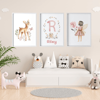 Biche avec fille et fleur rose  - Décoration Chambre de Bébé et enfant